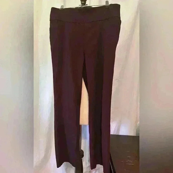 Counterparts Women’s Pull On.  Stretch Dress Pant. Size S. Plum Color - Picture 1 of 6